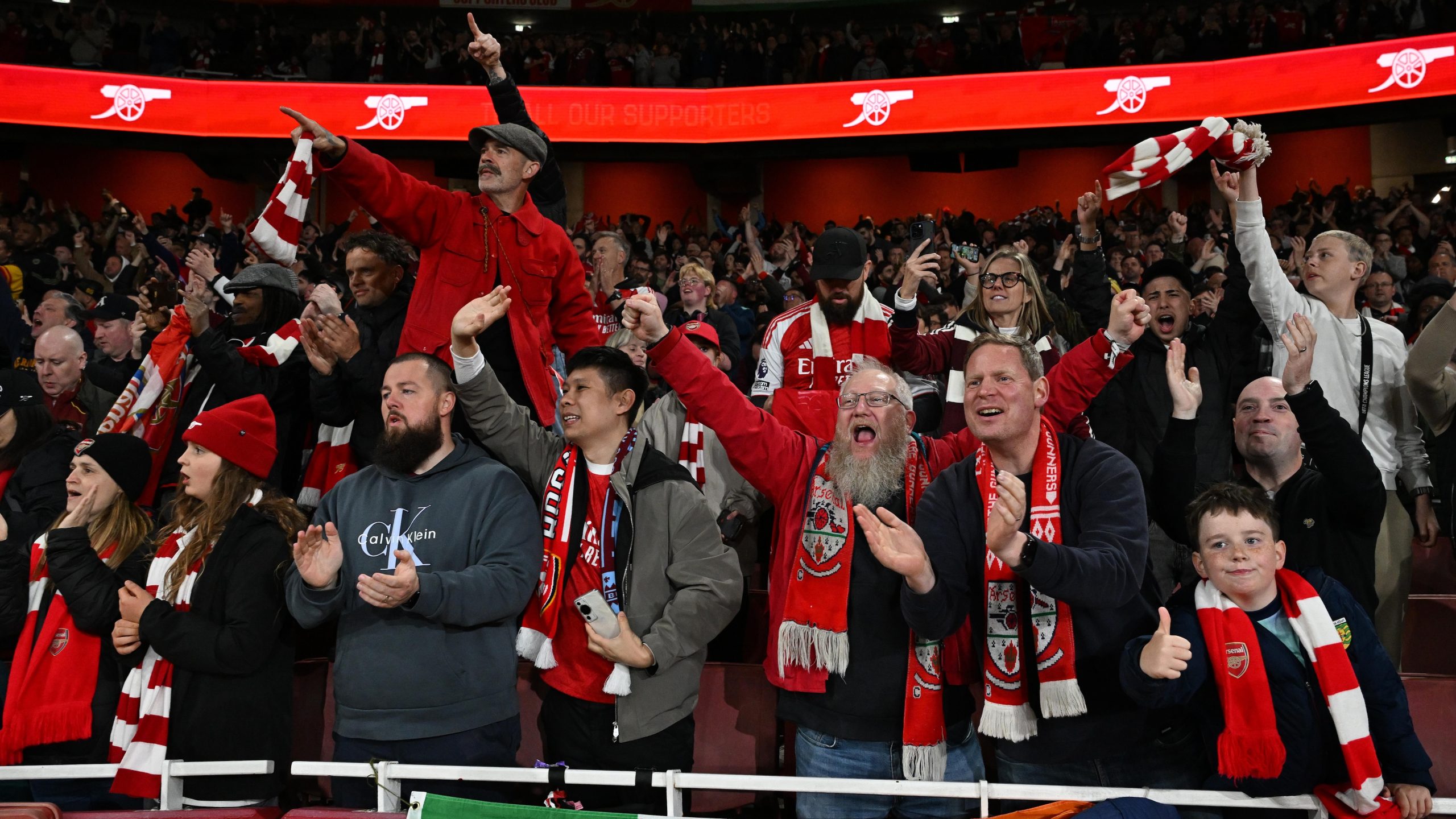 Arsenal win the Premier League