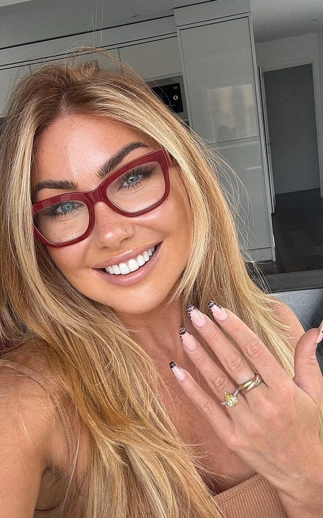 Onkyfans creator marries herself